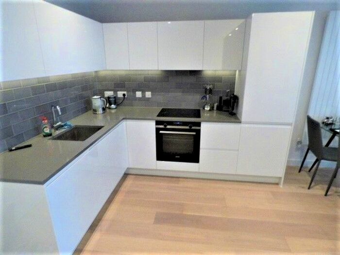 1 Bedroom Flat To Rent In James Cook Building, Bonnet Street, Royal Wharf, London, E16