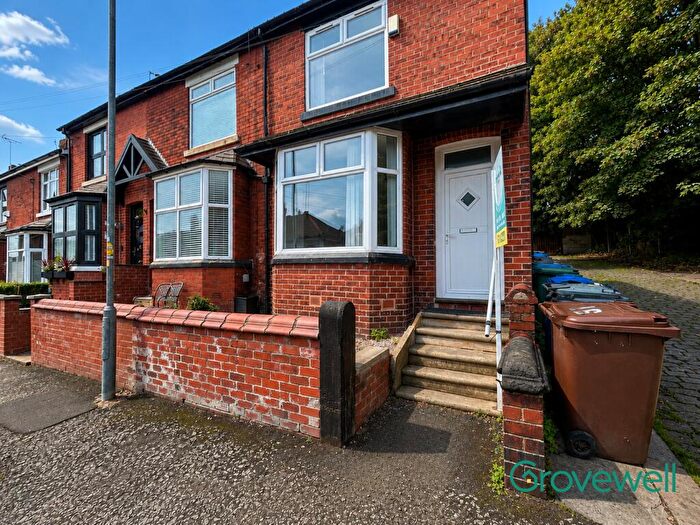 3 Bedroom Semi-Detached House To Rent In Brookfield, Prestwich, Manchester, M25