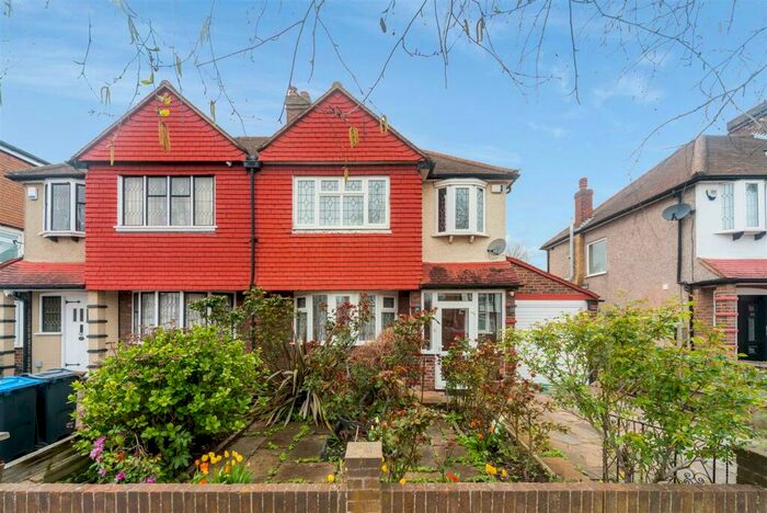 3 Bedroom House To Rent In Ashridge Way, Morden, SM4