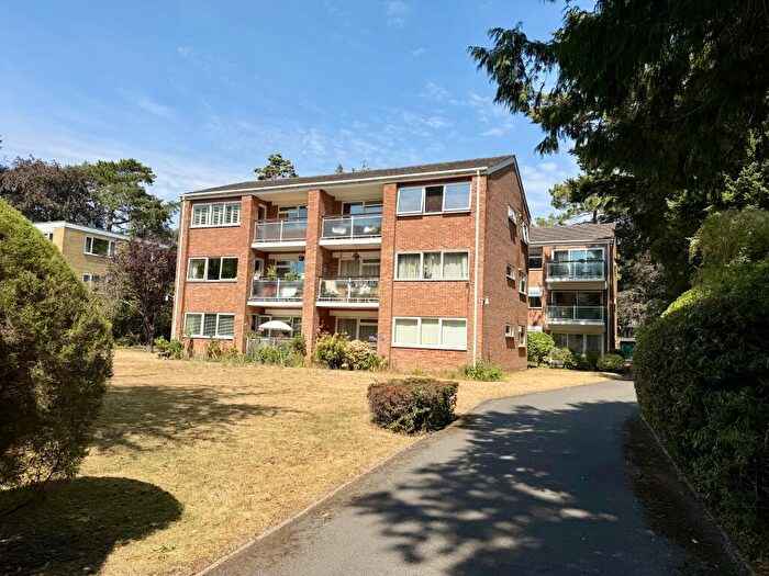 2 Bedroom Apartment For Sale In Beechfield, Portarlington Road, Bournemouth, Bournemouth Christchurch Poole, BH4