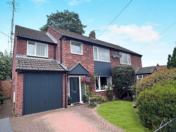 4 Bedroom Semi-Detached House For Sale In Langford Close, Burley In Wharfedale, LS29