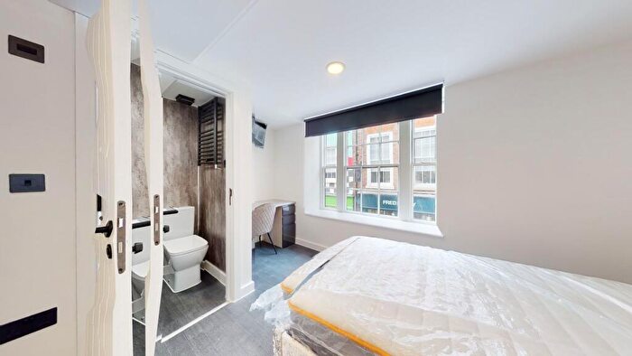 1 Bedroom Property To Rent In Flat, - Room D, Bridlesmith Gate -, NG1