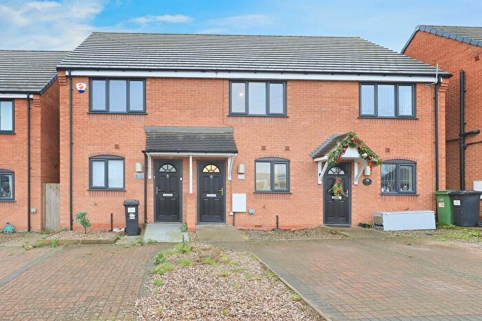 2 Bedroom End Of Terrace House For Sale In High Street, Lye, Stourbridge, DY9