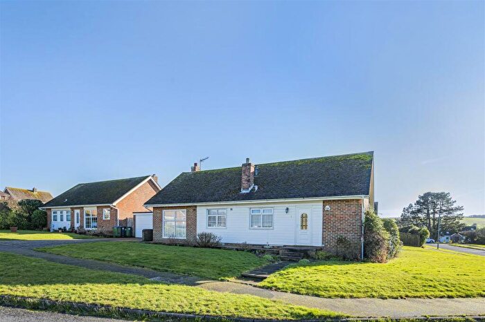 3 Bedroom Bungalow For Sale In Poynings Close, Seaford, BN25