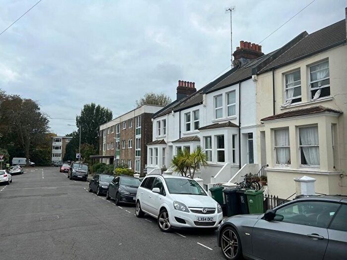1 Bedroom Flat To Rent In Herbert Road, Brighton, BN1