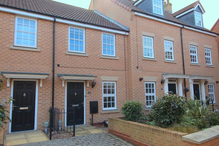 2 Bedroom Mews To Rent In Dickinson Walk, Beverley, Beverley, HU17