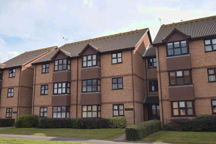 1 Bedroom Flat To Rent In Snowdon Close, Eastbourne, BN23