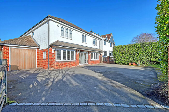 5 Bedroom Detached House For Sale In London Road, Brentwood, CM14
