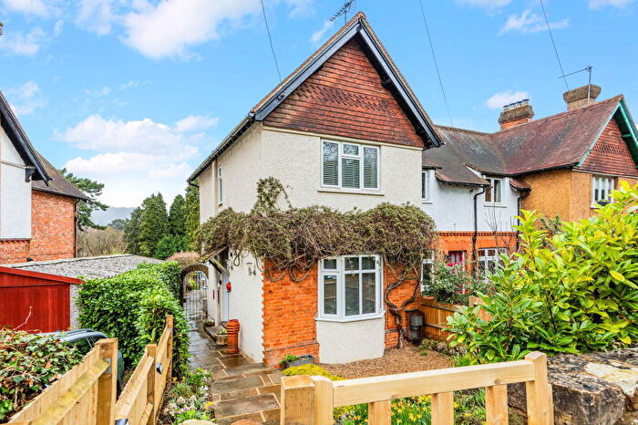 3 Bedroom End Of Terrace House For Sale In Westerham Road, Oxted, RH8