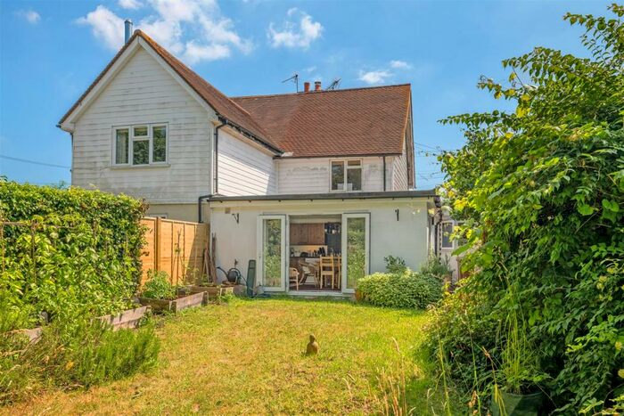 3 Bedroom Semi-Detached House For Sale In Paygate Cottages, Lewes, BN8
