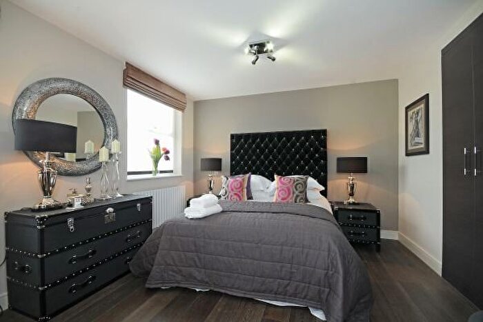 3 Bedroom Flat To Rent In St John's Wood Park, St John's Wood, London, NW8