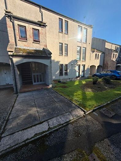 2 Bedroom Flat To Rent In Craig Park, Aberdeen, AB12