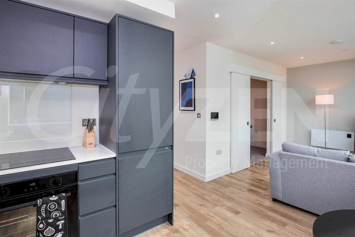 1 Bedroom Flat To Rent In Seymour Grove, Old Trafford, Manchester, M16