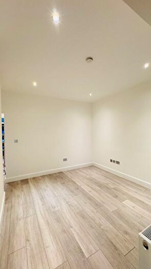 3 Bedroom Terraced House To Rent In Wellington Road, London, E7