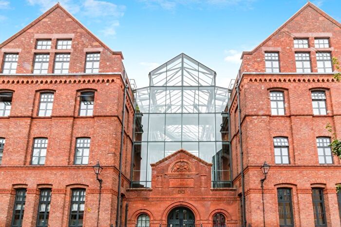 2 Bedroom Flat For Sale In Bloom Street, Salford, M3