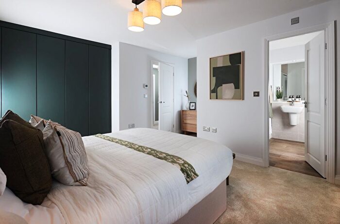 4 Bedroom Detached House For Sale In Cuerden Place, Clayton-Le-Woods, Lancashire, PR25 - Photo 8