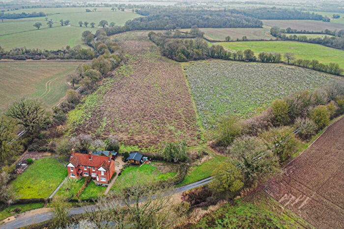 3 Bedroom Semi Detached House For Sale In Delvyns Lane, Gestingthorpe, Essex, CO9