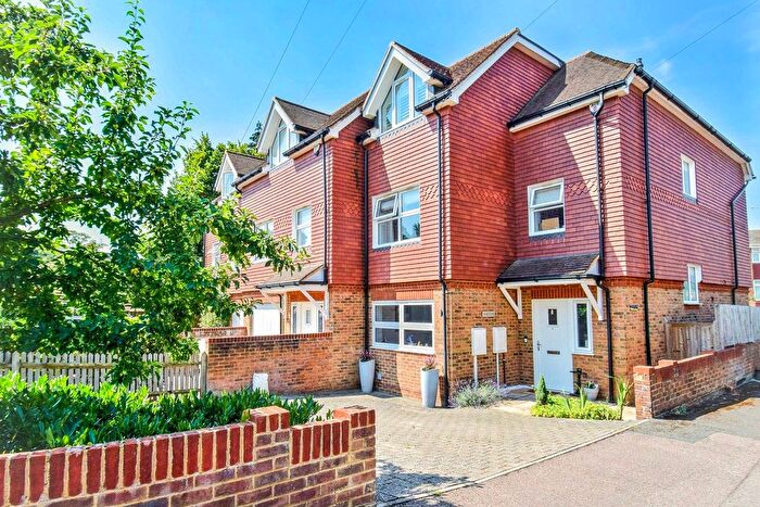 4 Bedroom Semi-Detached House For Sale In Lambarde Road, Sevenoaks, TN13