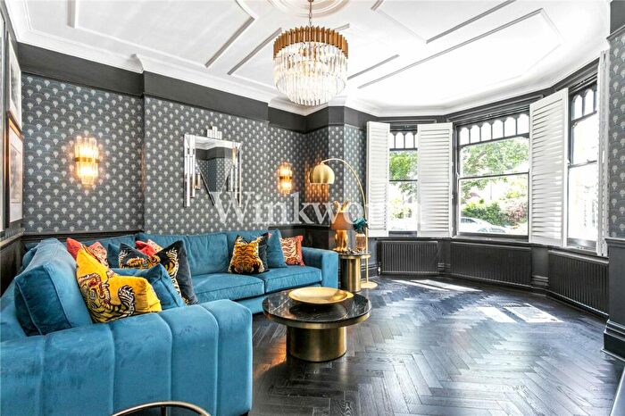 5 Bedroom Detached House To Rent In Old Park Road, London, N13