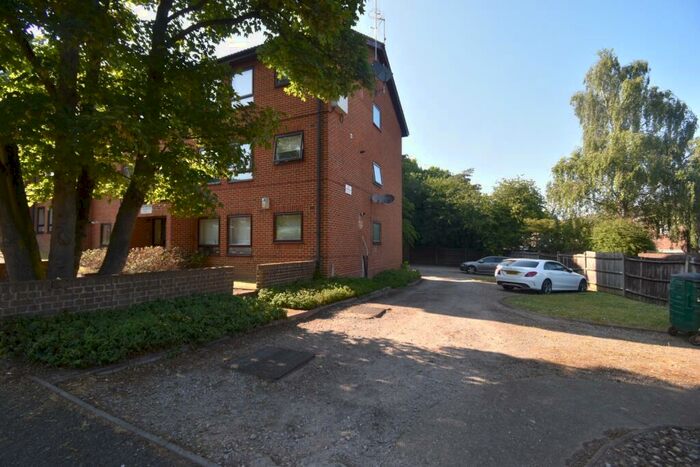 1 Bedroom Flat To Rent In Wisteria Road London, SE13