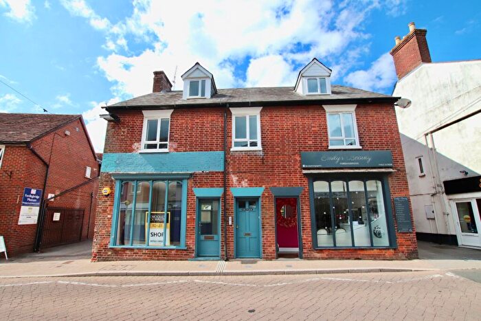 1 Bedroom Flat To Rent In Bedroom Flat | Fordingbridge | Available Now, SP6