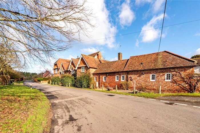 2 Bedroom Apartment For Sale In Townsend, Chilton, Didcot, Oxfordshire, OX11
