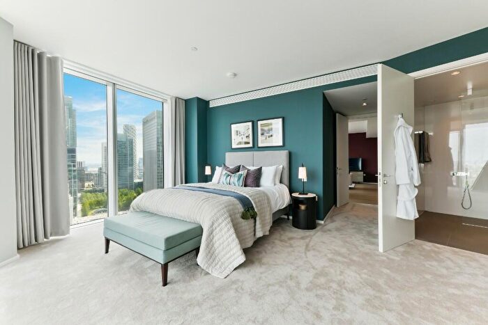 2 Bedroom Apartment To Rent In Newfoundland Place, London, E14