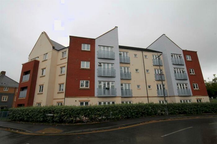 1 Bedroom Flat To Rent In Arnold Road, Mangotsfield, Bristol, BS16