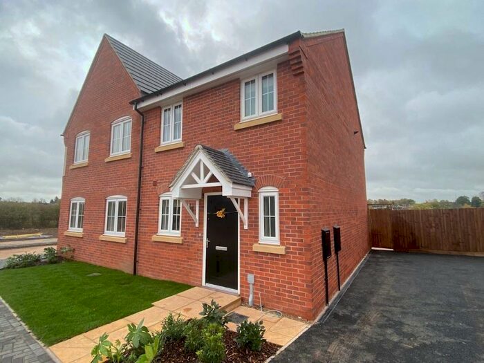 3 Bedroom Semi-Detached House To Rent In Cranesbill Way, Mickleover, Derby, DE3