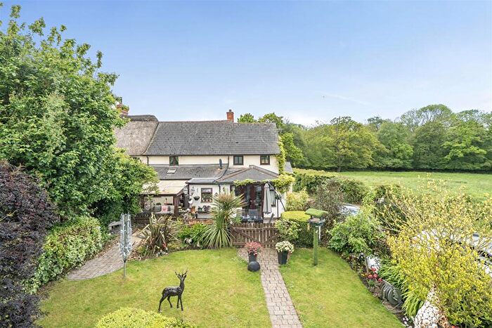 4 Bedroom Semi Detached House For Sale In Sowton, Exeter, EX5