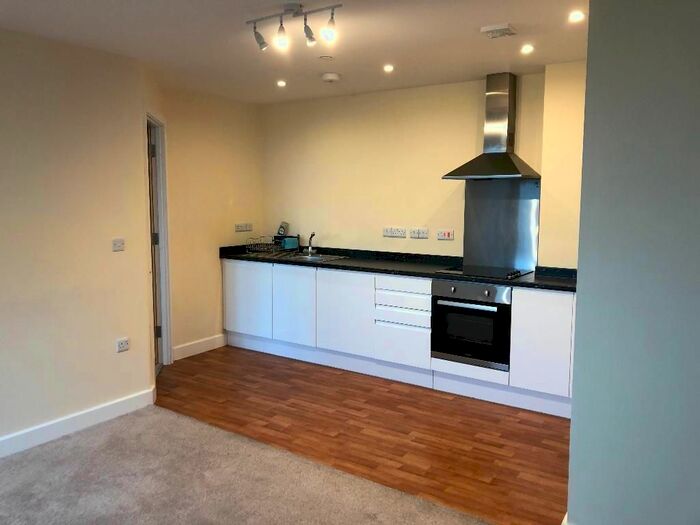 2 Bedroom Flat To Rent In Gower Street, Derby, DE1