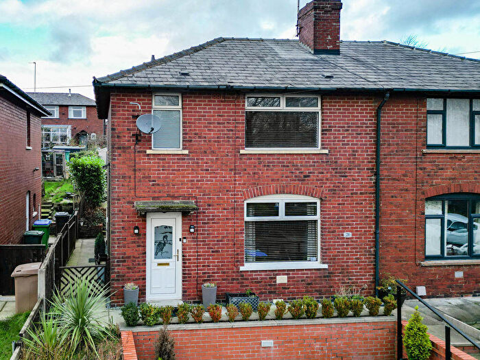 3 Bedroom Semi-Detached House For Sale In Stopford Avenue, Littleborough, OL15