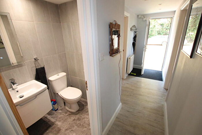 2 Bedroom Bungalow For Sale In New Town Road, Thorpe Le Soken, CO16