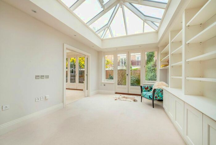 5 Bedroom Detached House To Rent In Chalmers Way, St Margarets, Twickenham, TW1