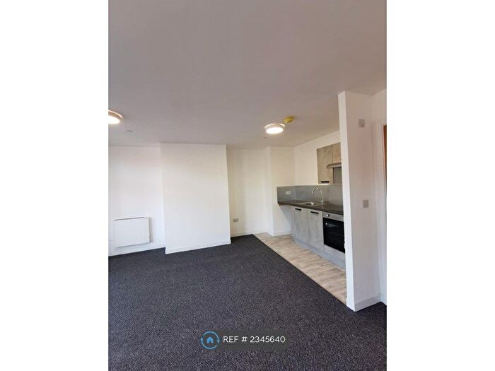 1 Bedroom Flat To Rent In Chepstow Road, Newport, NP19