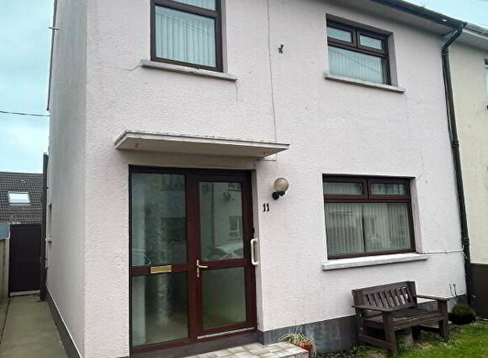 3 Bedroom Semi-Detached House For Sale In Bignian Avenue, Kilkeel, BT34