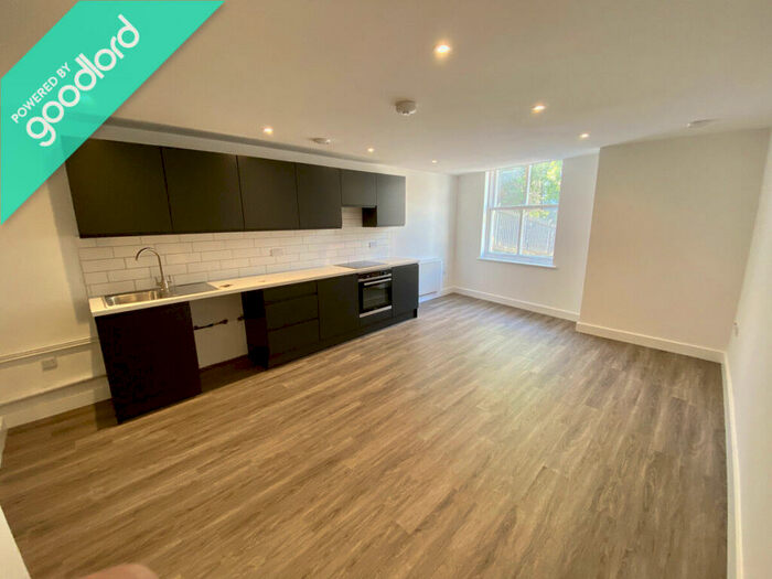 2 Bedroom Apartment To Rent In Great Underbank, Stockport, SK1