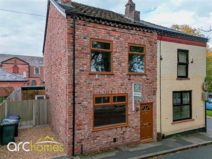 2 Bedroom Semi-Detached House For Sale In Alder Street, Atherton, Manchester, M46