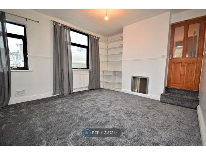 2 Bedroom Semi-Detached House To Rent In Albert Street, Hadfield, Glossop, SK13