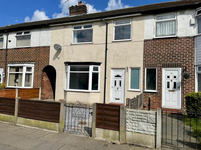 3 Bedroom Terraced House To Rent In Sefton Road, Swinton, Manchester, M27