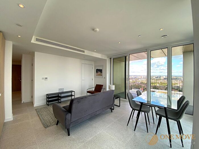 1 Bedroom Flat To Rent In Bouchon Point, The Silk District, E1