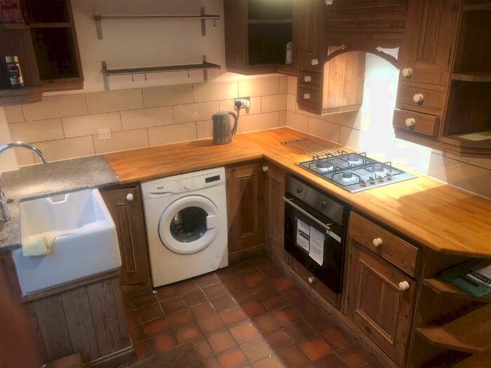 2 Bedroom Semi-Detached House To Rent In Lewes, East Sussex, BN7