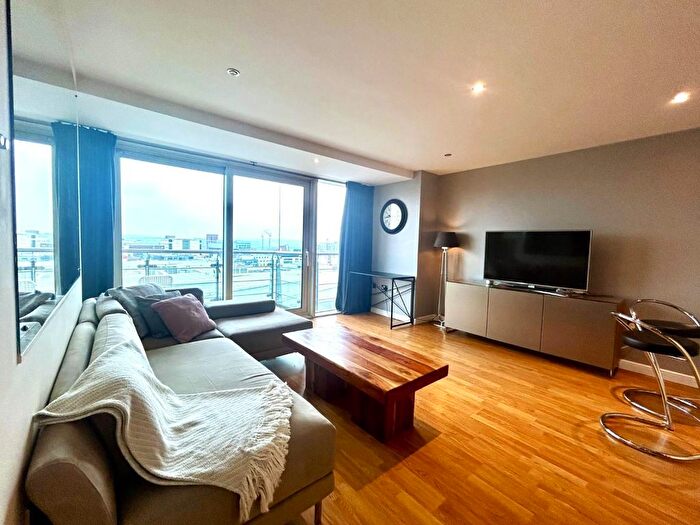 2 Bedroom Flat To Rent In , Albion St, Leeds, West Yorkshire, LS2