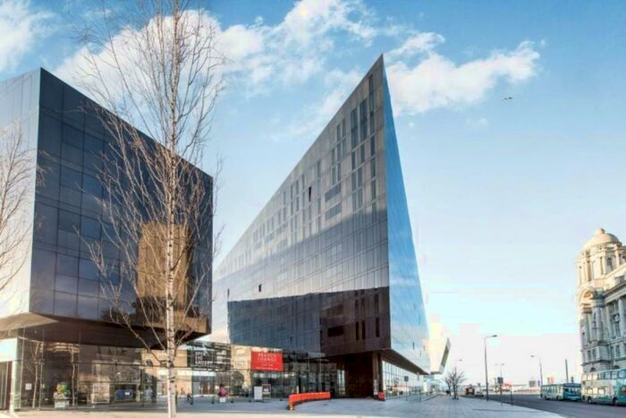 Garage / Parking To Rent In Mann Island, Liverpool, L3