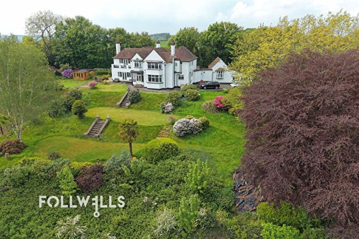 5 Bedroom Detached House For Sale In Harley Thorn Lane, Beech, ST4