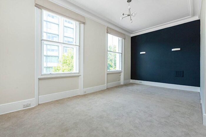 1 Bedroom Flat To Rent In Kings Road, Chelsea, London, SW3