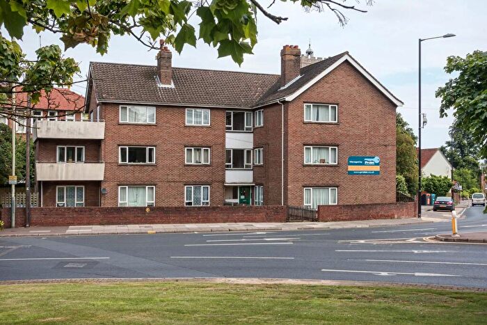3 Bedroom Apartment To Rent In Chapelfield Court, Norwich, NR2