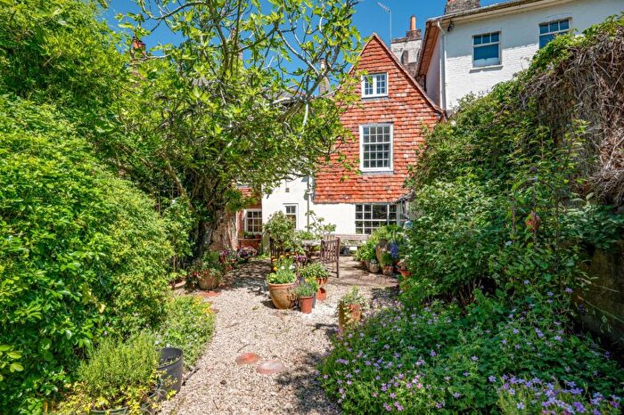 4 Bedroom Terraced House For Sale In New Street, Salisbury, Wiltshire, SP1