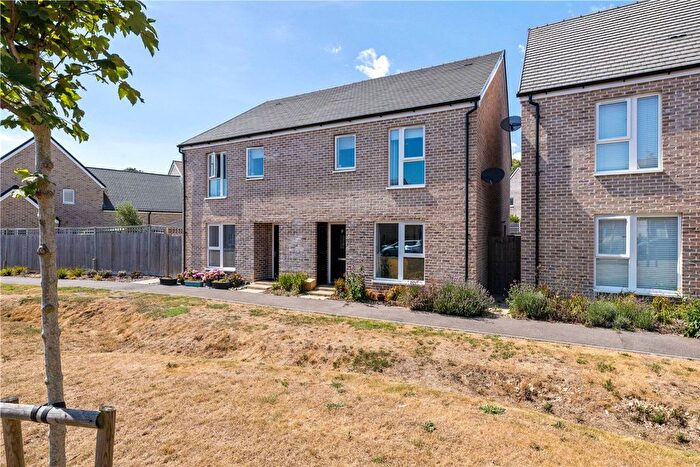 3 Bedroom Semi Detached House For Sale In Ambrose Rigge Walk, Chichester, PO19