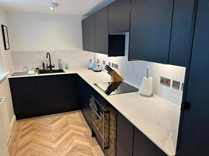 2 Bedroom Terraced House To Rent In Frith Road, CR0